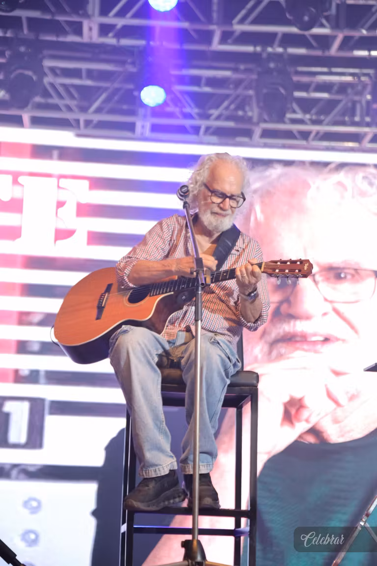 Sicredi Centro-Sul MS/BA celebra 37 anos com show beneficente em prol do Hospital de Amor de Dourados – foto 310
