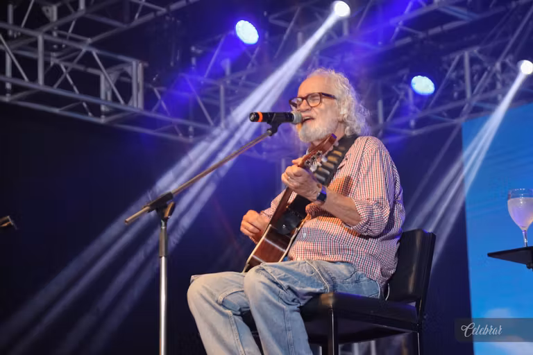 Sicredi Centro-Sul MS/BA celebra 37 anos com show beneficente em prol do Hospital de Amor de Dourados – foto 323