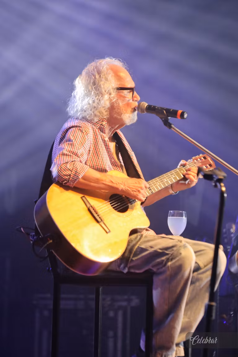 Sicredi Centro-Sul MS/BA celebra 37 anos com show beneficente em prol do Hospital de Amor de Dourados – foto 326