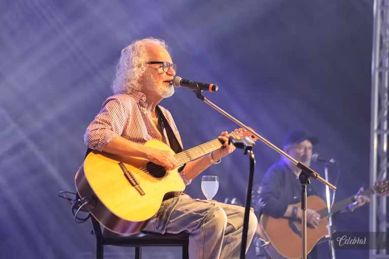 Sicredi Centro-Sul MS/BA celebra 37 anos com show beneficente em prol do Hospital de Amor de Dourados – foto 331