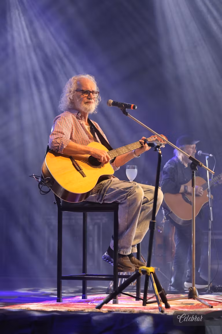Sicredi Centro-Sul MS/BA celebra 37 anos com show beneficente em prol do Hospital de Amor de Dourados – foto 335