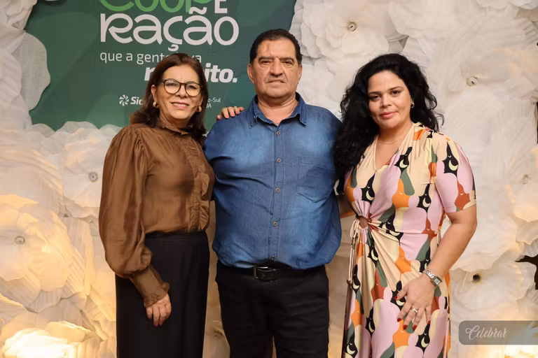 Uma noite para celebrar, cooperar e fazer o bem - 3° álbum – foto 82