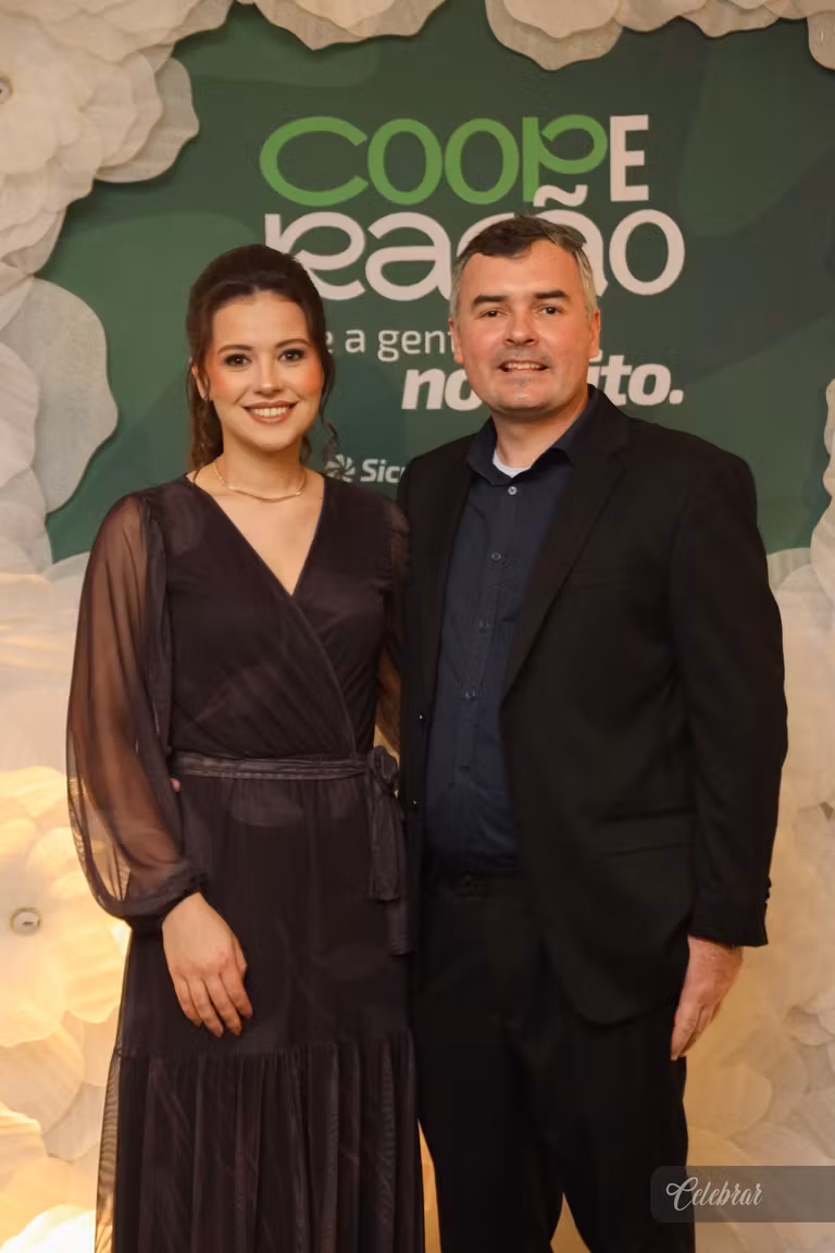 Uma noite para celebrar, cooperar e fazer o bem - 3° álbum – foto 92