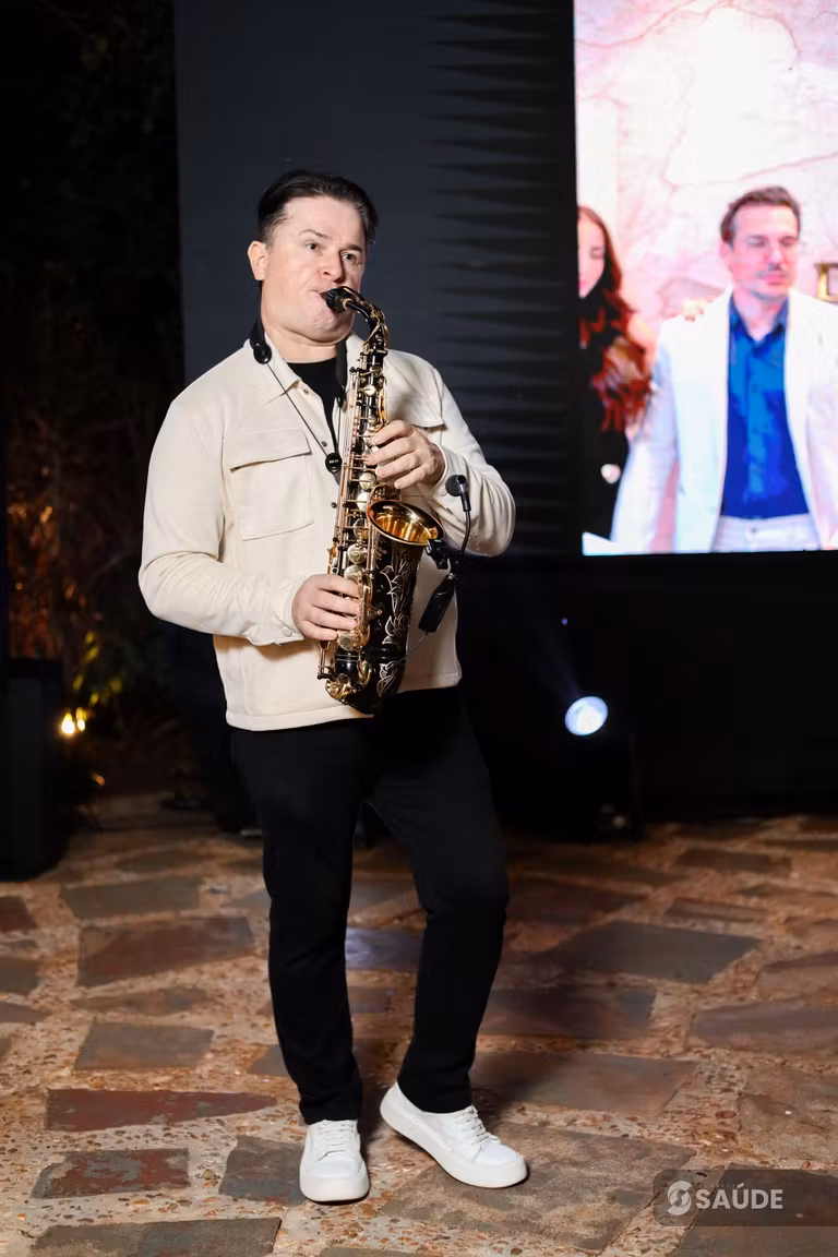 Uma noite especial para o lançamento da 15ª edição da Revista Connect Saúde, que traz a Duovitta como capa. – foto 103