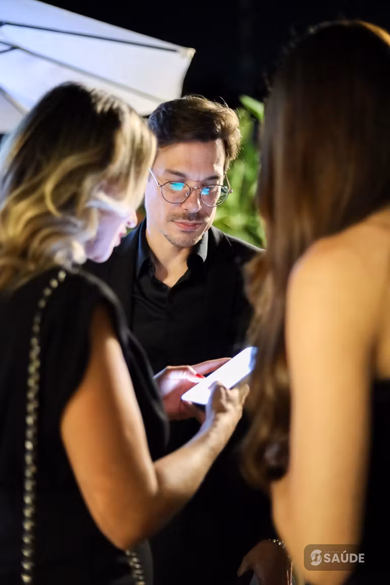 Uma noite especial para o lançamento da 15ª edição da Revista Connect Saúde, que traz a Duovitta como capa. – foto 95