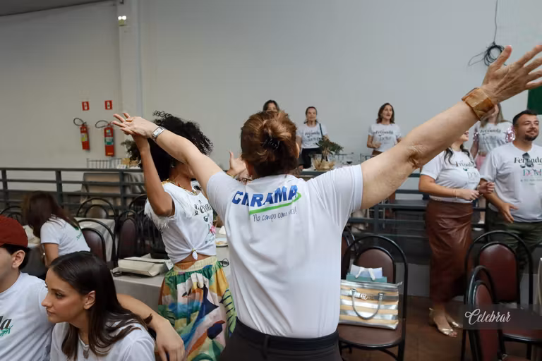 2º álbum - Celebrar no 22º LeiloDom: há 10 anos parceira do projeto, com lançamento da 41ª edição e capa da Dalmóbile Grupo FG. – foto 19