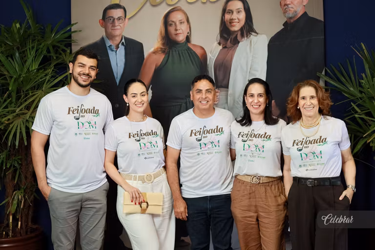 Celebrar no 22º LeiloDom: há 10 anos parceira do projeto, com lançamento da 41ª edição e capa da Dalmóbile Grupo FG. – foto 263