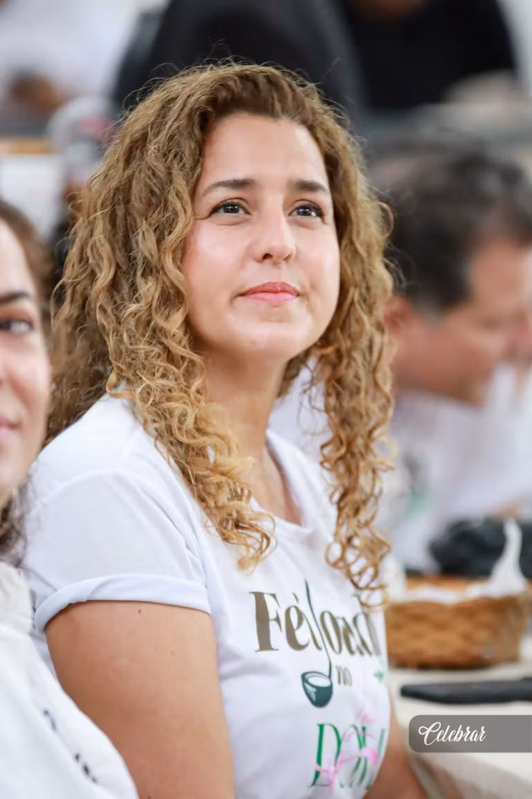 Celebrar no 22º LeiloDom: há 10 anos parceira do projeto, com lançamento da 41ª edição e capa da Dalmóbile Grupo FG. – foto 381