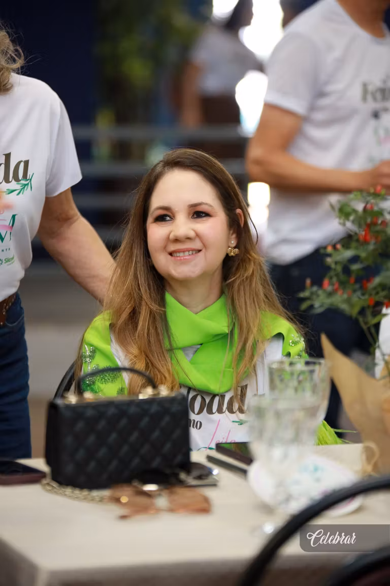 Celebrar no 22º LeiloDom: há 10 anos parceira do projeto, com lançamento da 41ª edição e capa da Dalmóbile Grupo FG. – foto 400
