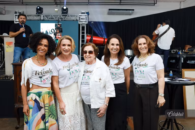Celebrar no 22º LeiloDom: há 10 anos parceira do projeto, com lançamento da 41ª edição e capa da Dalmóbile Grupo FG. – foto 431
