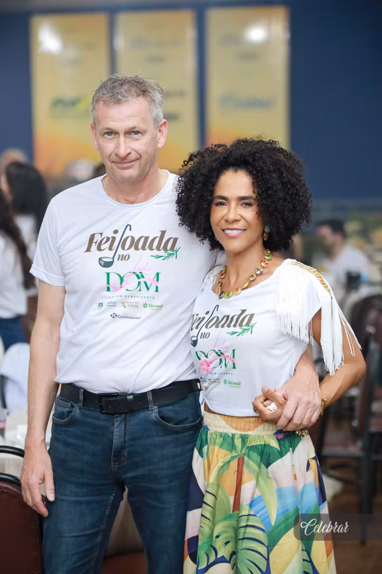 2º álbum - Celebrar no 22º LeiloDom: há 10 anos parceira do projeto, com lançamento da 41ª edição e capa da Dalmóbile Grupo FG. – foto 65