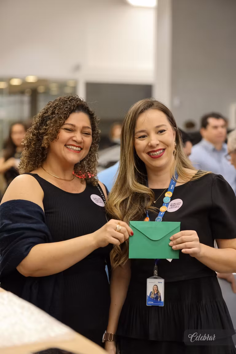 ÁLBUM 2 - Café com Negócios Delas reúne mulheres em uma noite de conexões e inspiração – foto 103