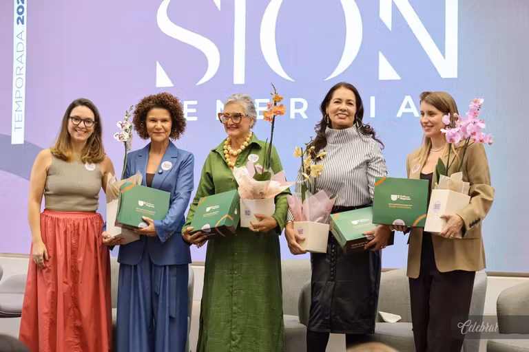ÁLBUM 2 - Café com Negócios Delas reúne mulheres em uma noite de conexões e inspiração – foto 62