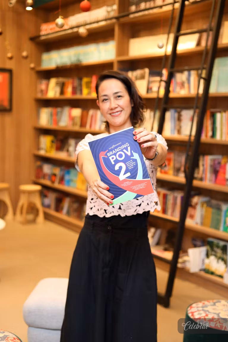 De Dourados para o Brasil: a especialista de brand Louise Irie é uma das autoras de Branding POV 2, lançado na Companhia dos Livros. – foto 34