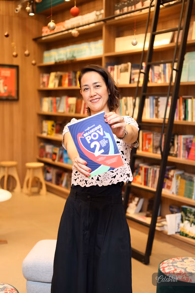 De Dourados para o Brasil: a especialista de brand Louise Irie é uma das autoras de Branding POV 2, lançado na Companhia dos Livros. – foto 35