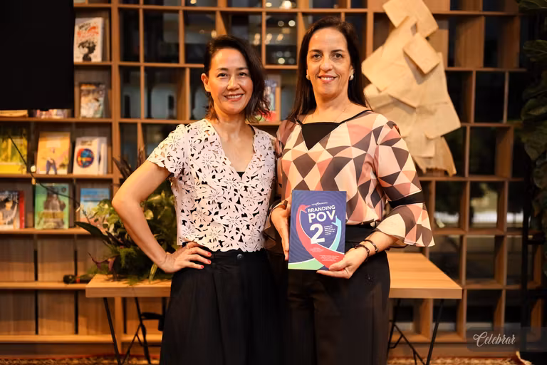 De Dourados para o Brasil: a especialista de brand Louise Irie é uma das autoras de Branding POV 2, lançado na Companhia dos Livros. – foto 8