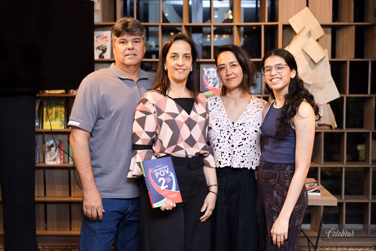 De Dourados para o Brasil: a especialista de brand Louise Irie é uma das autoras de Branding POV 2, lançado na Companhia dos Livros. – foto 93