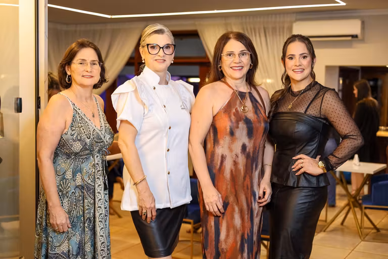 álbum 2 - Casa Mipe celebra abertura com noite de conexões em Dourados. – foto 102