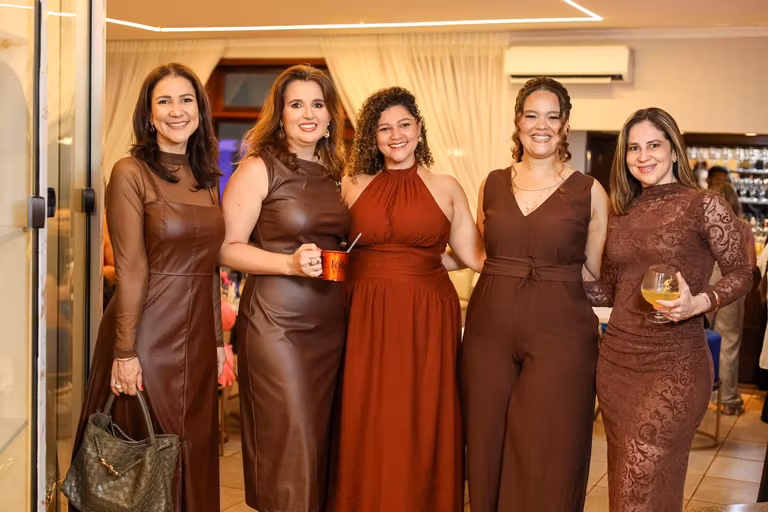 álbum 2 - Casa Mipe celebra abertura com noite de conexões em Dourados. – foto 154