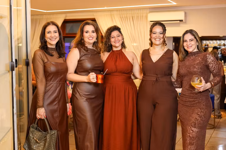 álbum 2 - Casa Mipe celebra abertura com noite de conexões em Dourados. – foto 167