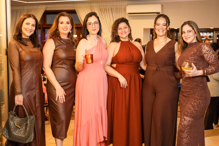álbum 2 - Casa Mipe celebra abertura com noite de conexões em Dourados. – foto 301
