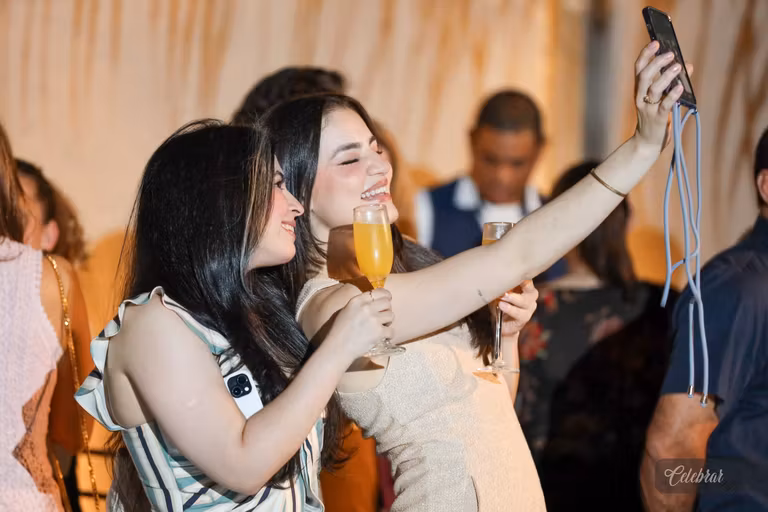 Uma noite para celebrar a magia do Natal e a beleza dos novos ciclos. – foto 123