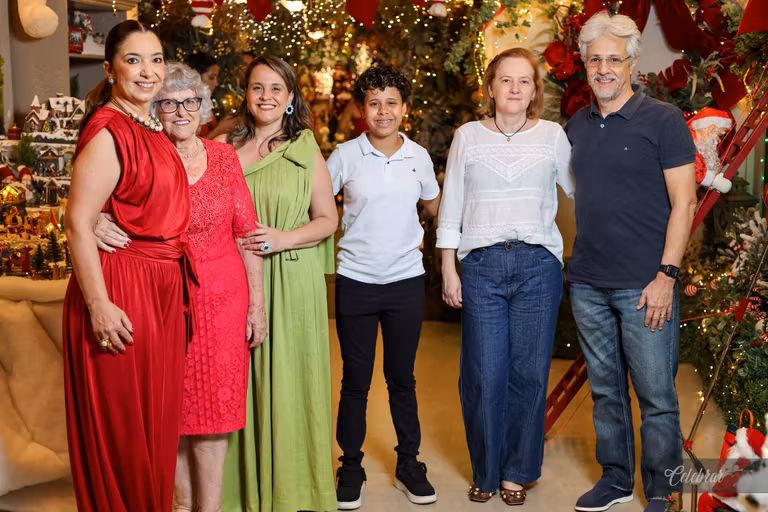 Uma noite para celebrar a magia do Natal e a beleza dos novos ciclos. – foto 59