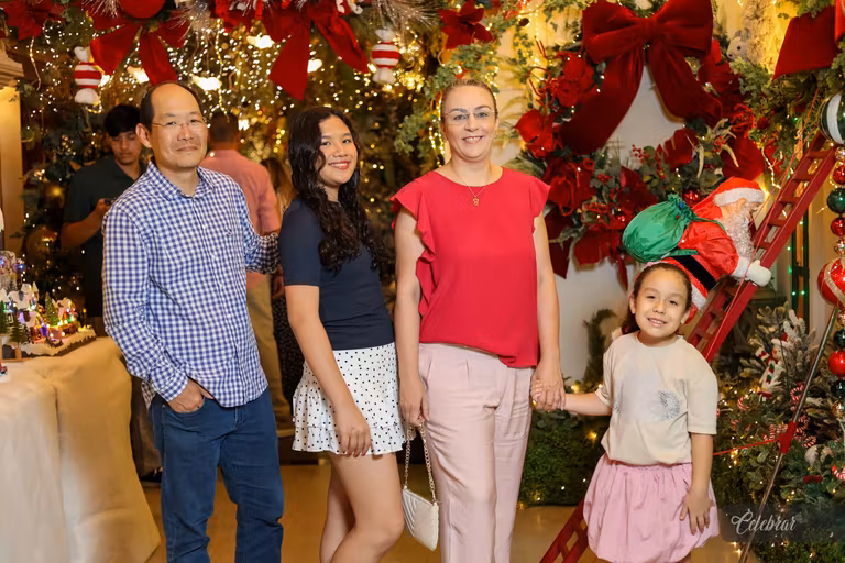 Uma noite para celebrar a magia do Natal e a beleza dos novos ciclos. – foto 71